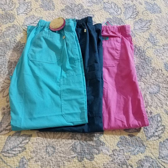 Healing Hands Med Couture Pants - Healing Hands and med couture scrubs